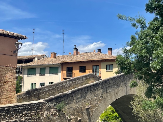 Estella - Bridge