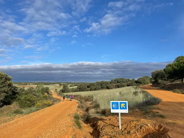 Camino between Santibanez de Valdeiglesias and San Justo de la Vega